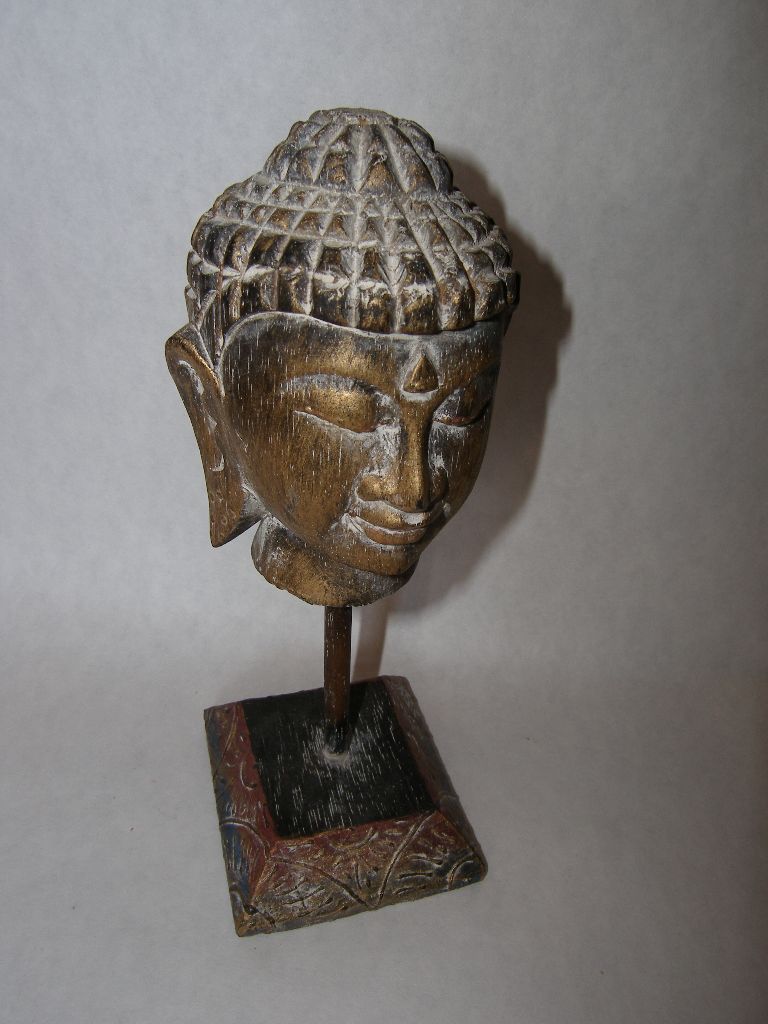 Budha hlava na podstavci 25 cm