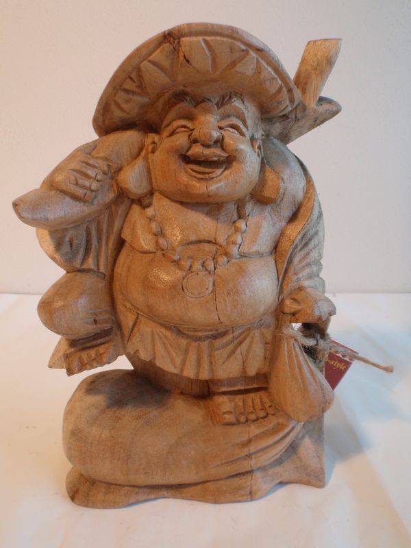 Budha tučny na podstavci 20 cm