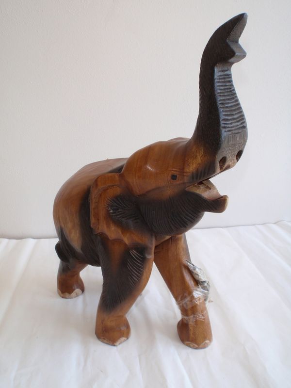 Slon - chobot hore 36 cm