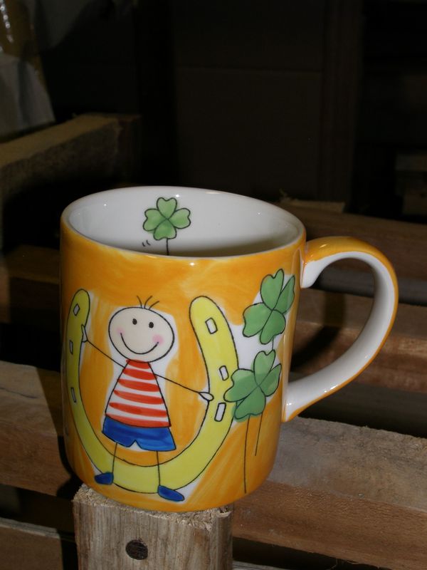 Keramika hrnček žlty dievča s podkovou