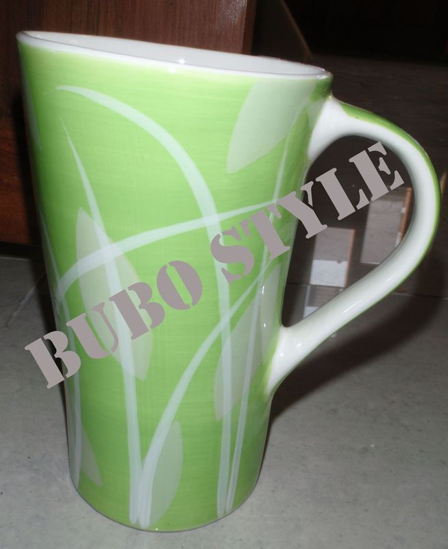 Keramika hrnček vysoky zeleny slza